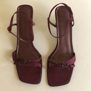 Bandilino Burgundy Santon Heel